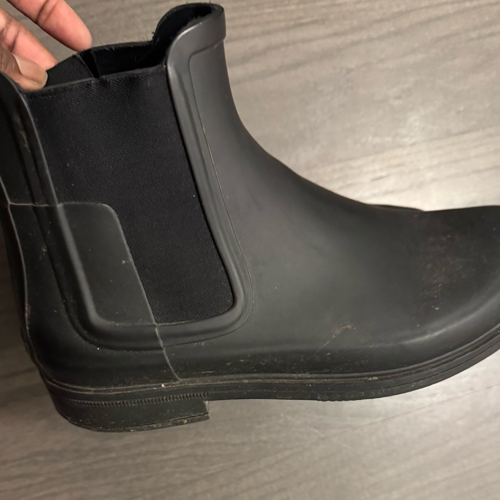 Hunter Black Chelsea Rain Boots